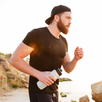 ¡Que no te digan lo contrario! Puedes practicar deporte sin renunciar a tu barba