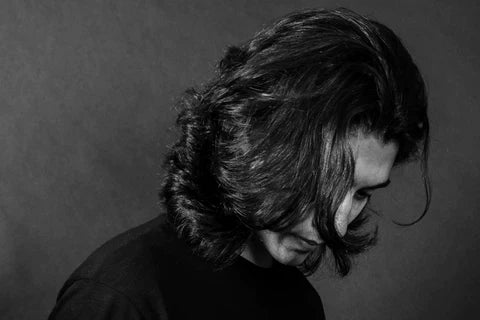 ¿Cómo acabar con el pelo graso de una vez por todas?